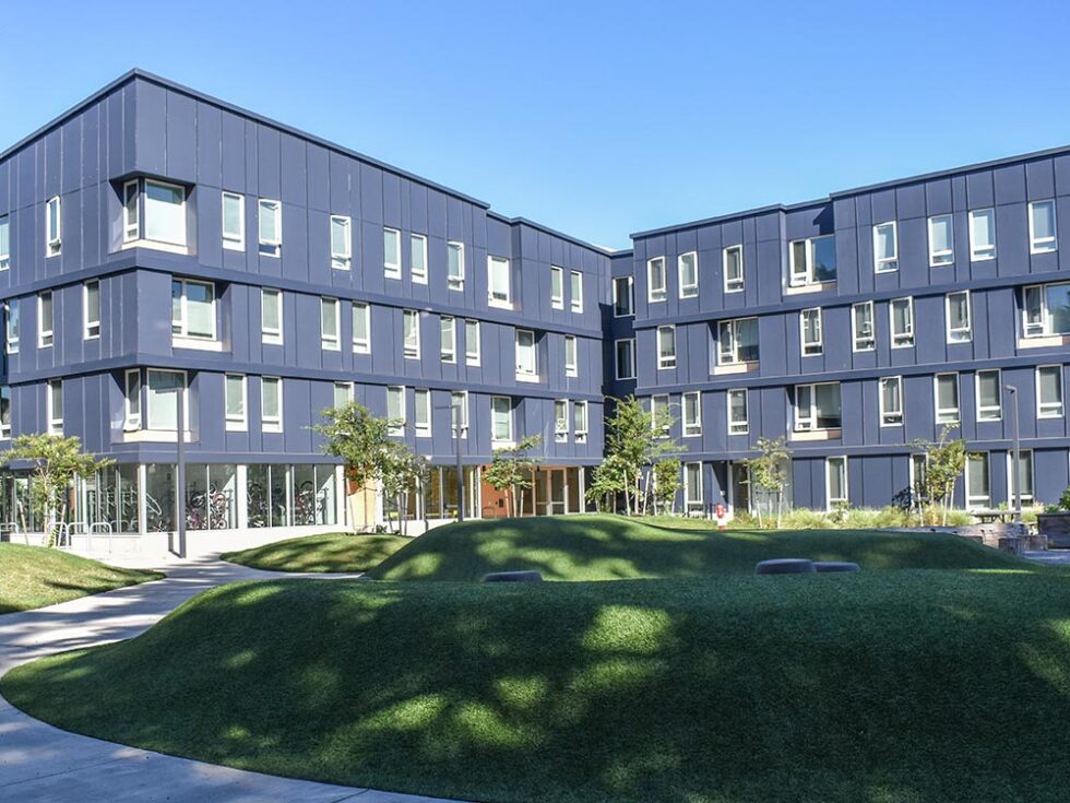 Rockwood Village Apartments Blackline Glazing